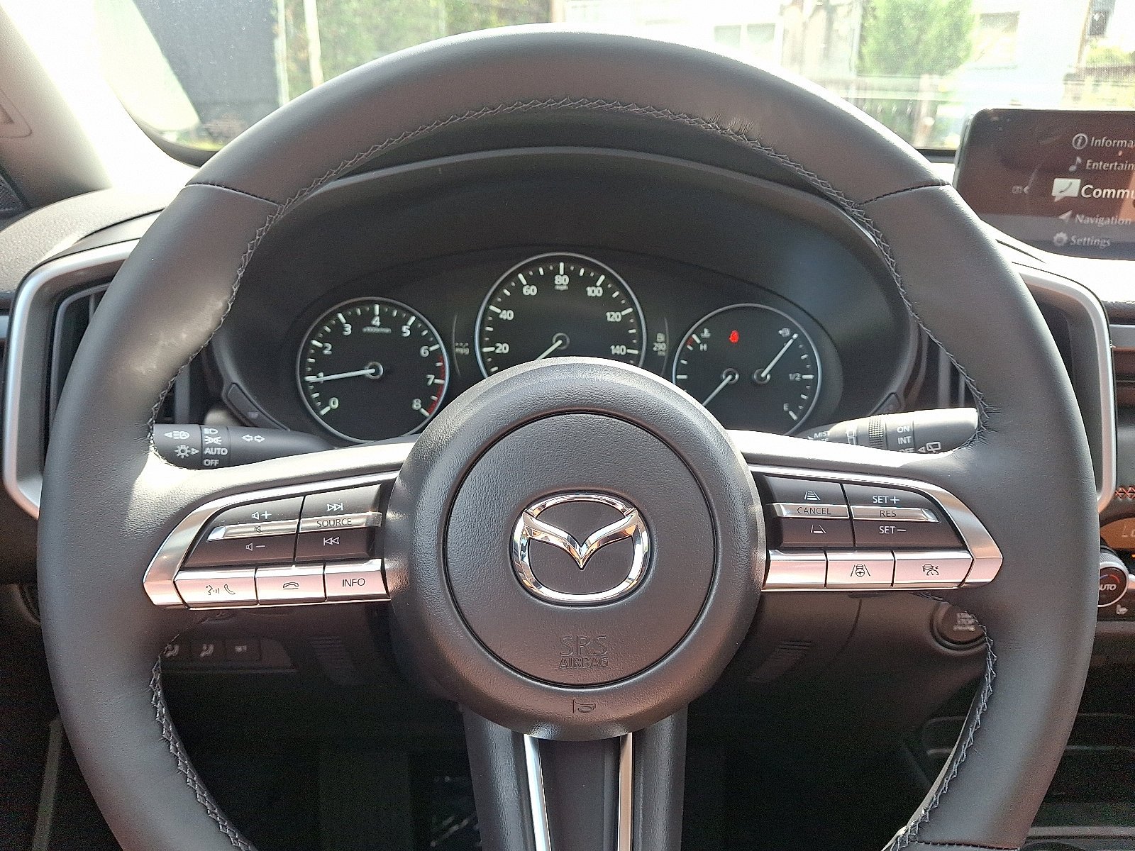2025 Mazda CX-50 Premium - Photo 10