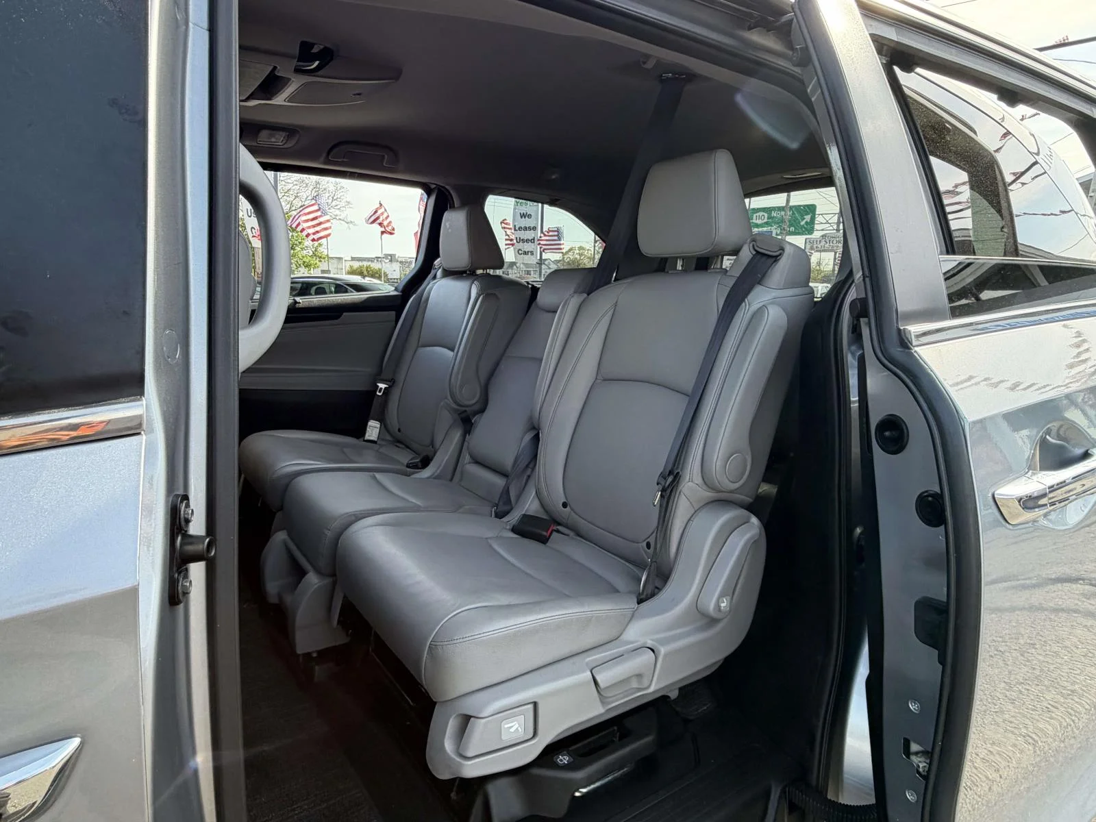 2023 Honda Odyssey Touring - Photo 25