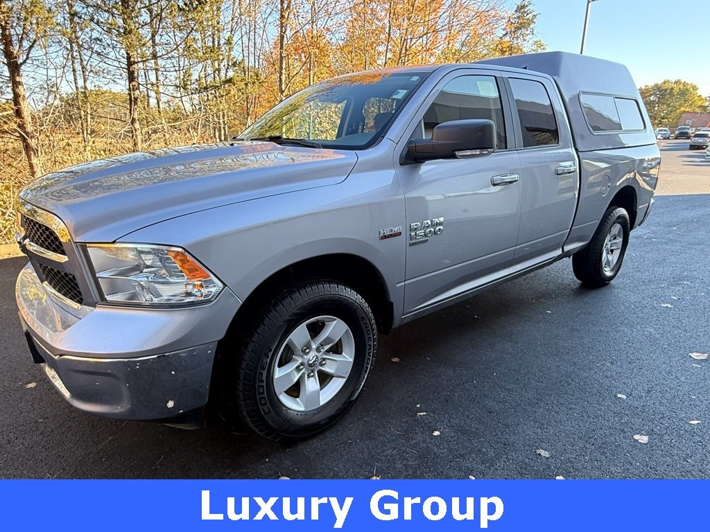 2019 Ram 1500 Classic SLT photo 4