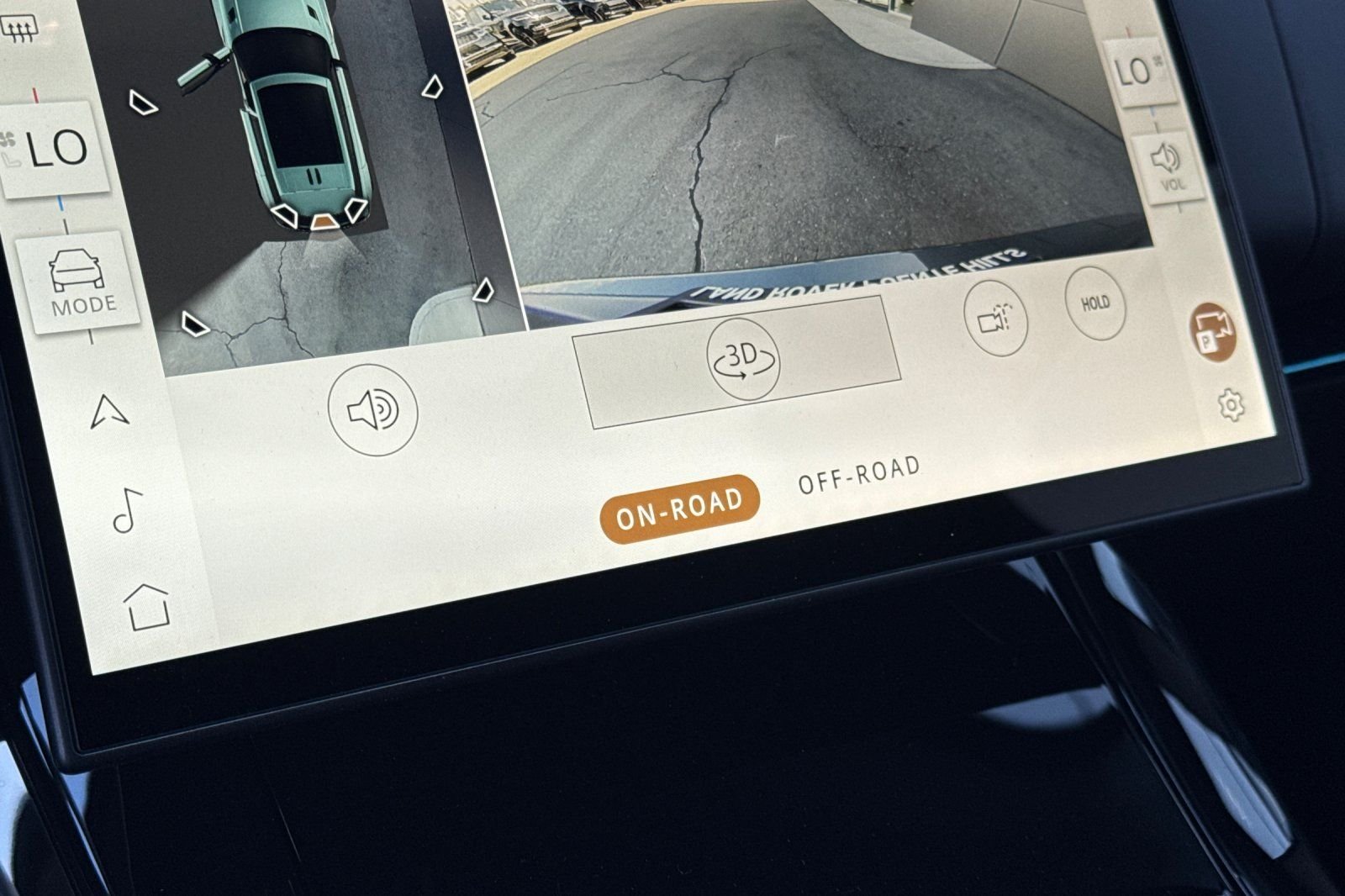 New 2026 Firenze Red Land Rover SE image 24