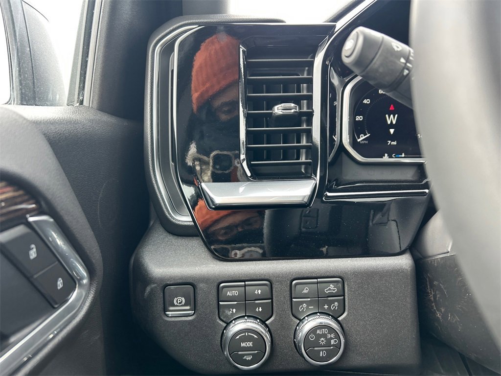 2026 GMC SIERRA - Image 18