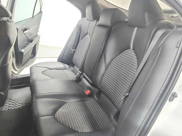 Used 2020 White Toyota SE Nightshade image 34