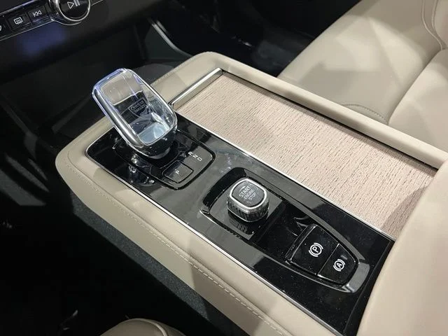 2026 Volvo XC90 Core - Photo 19
