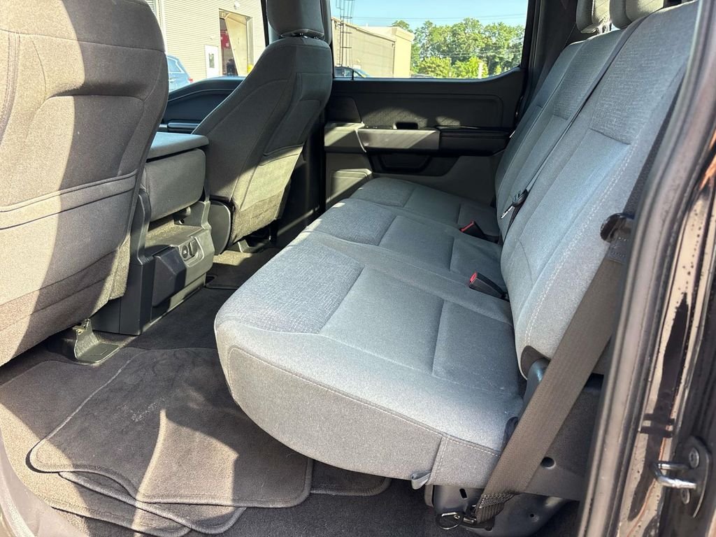 Used 2025 Black Ford XLT image 12