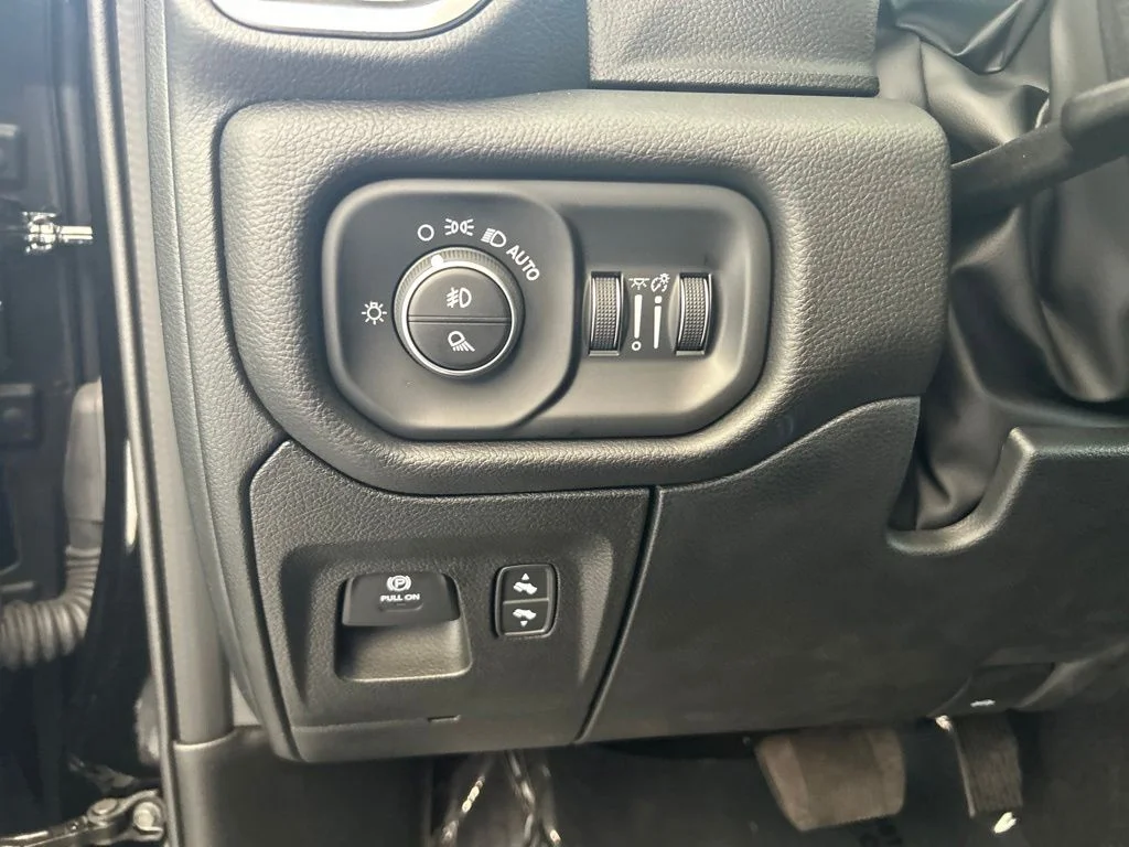 Used 2026 Black Ram Laramie image 43