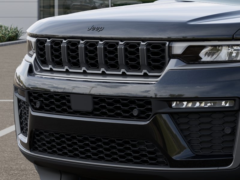 New 2026 Diamond Black Crystal Pearl-Coat Exterior Paint Jeep  image 42