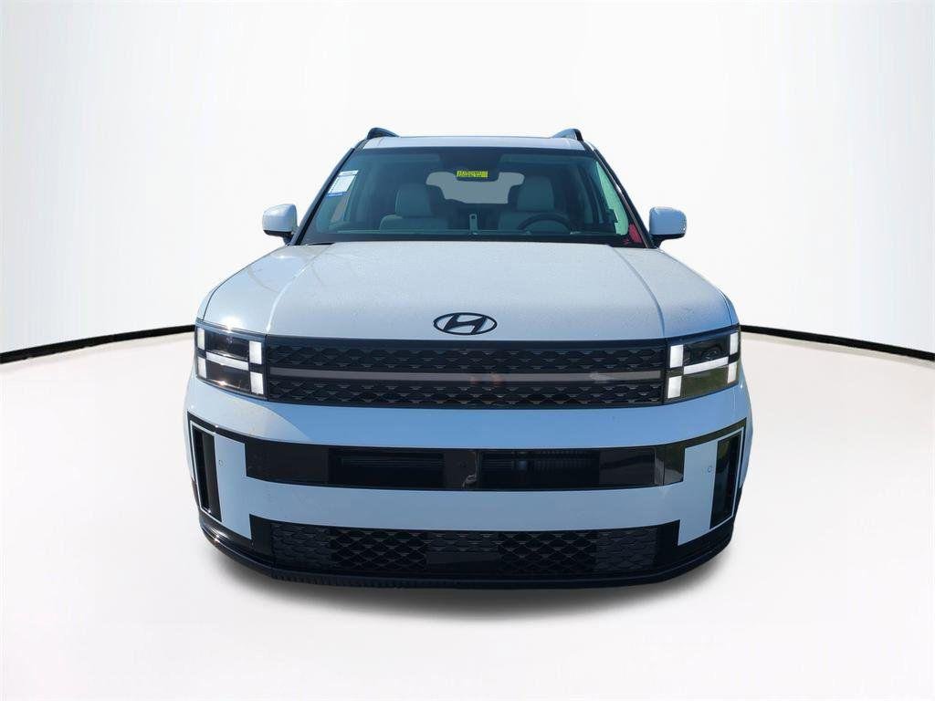 New 2026 White Hyundai Calligraphy FWD image 3