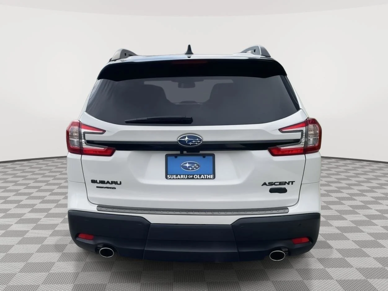 Certified Used 2025 Crystal White Pearl Subaru Onyx Edition Touring image 14