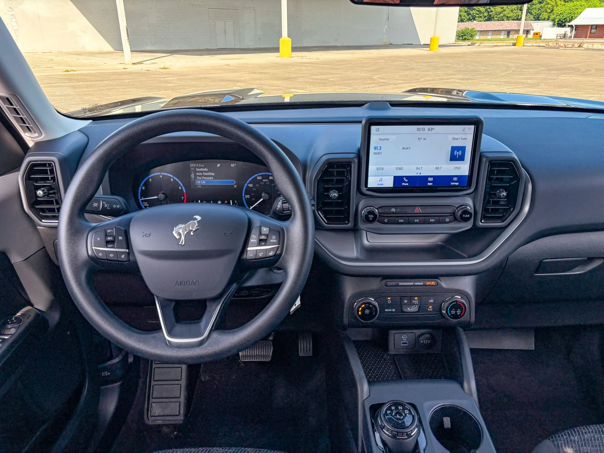 Used 2022 Black Ford Base image 19