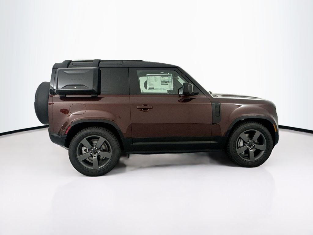 New 2026 Sedona Red Land Rover X-Dynamic SE image 4