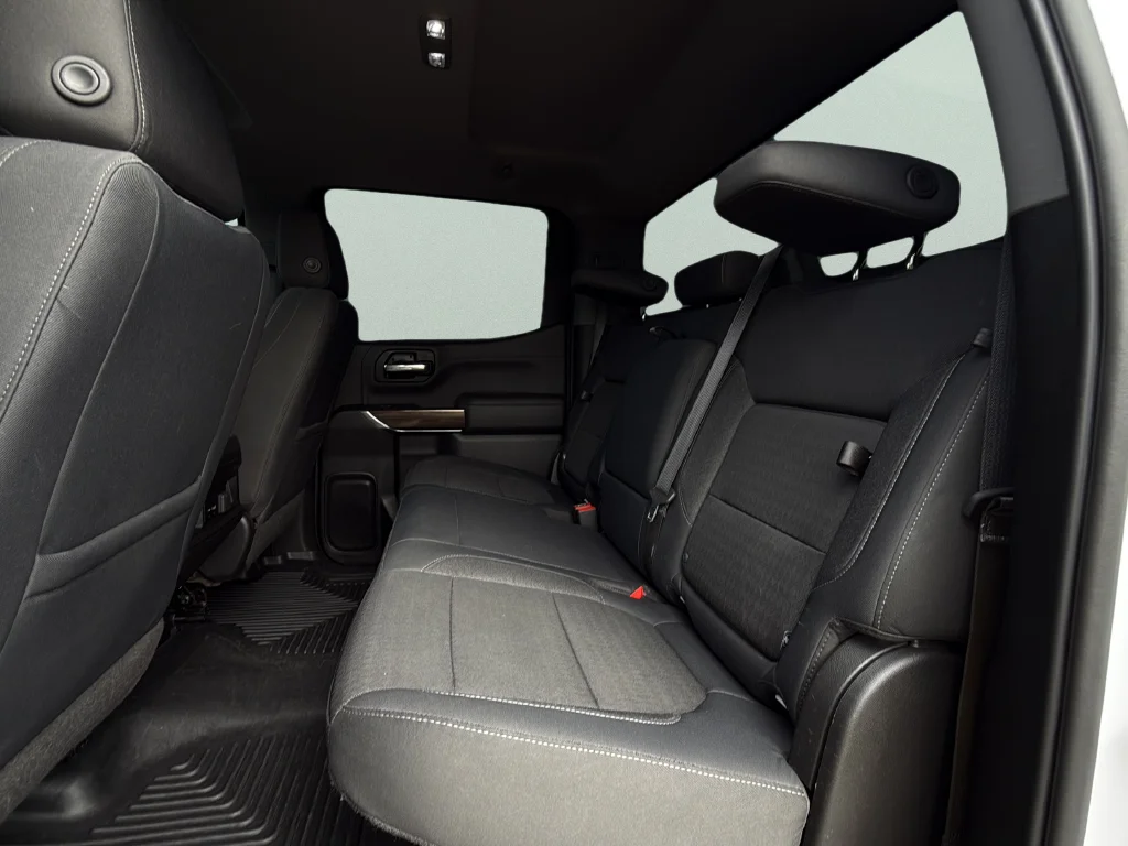 Used 2019 White Chevrolet LT Trail Boss image 27