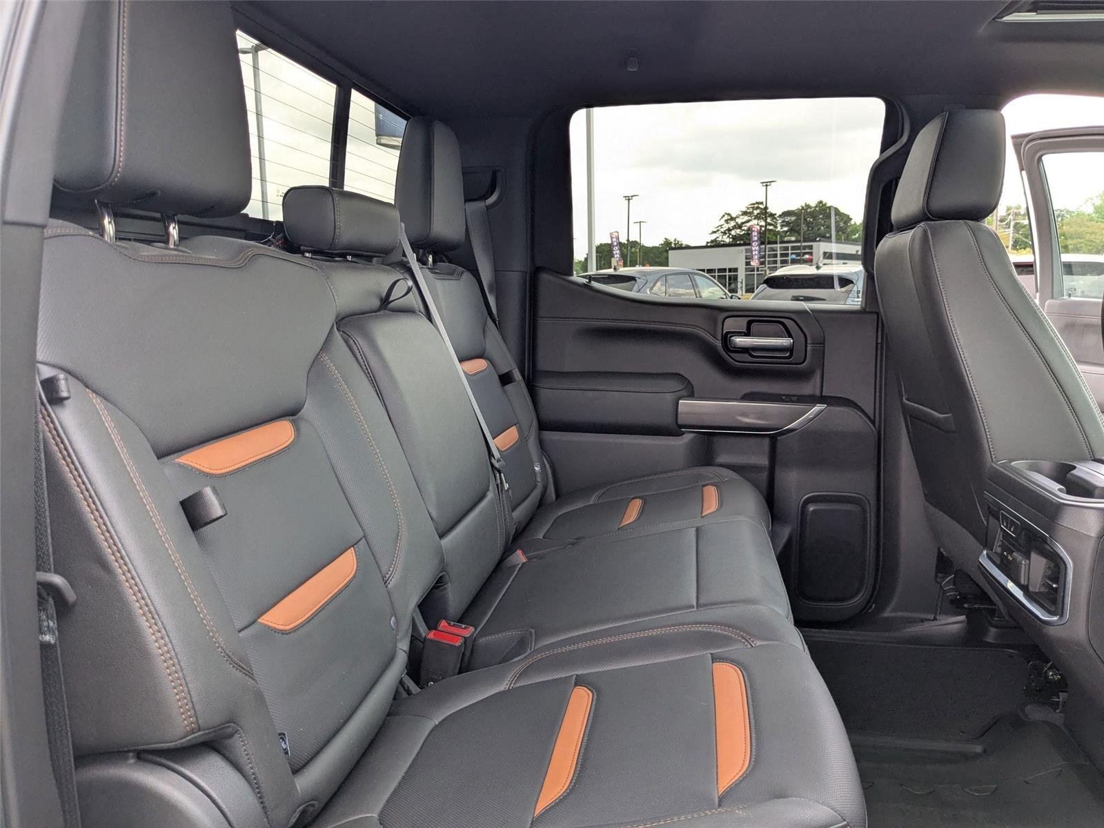 Used 2021 Summit White GMC AT4 image 30