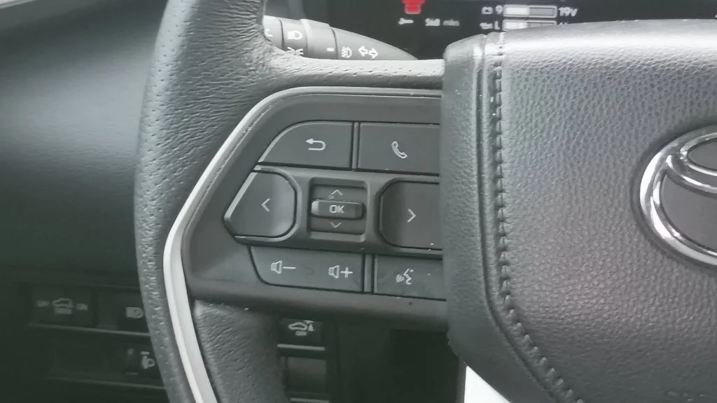 Used 2025 Blue Toyota SR5 image 24