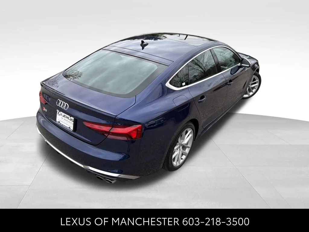 Used 2021 Blue Audi Premium Plus image 6