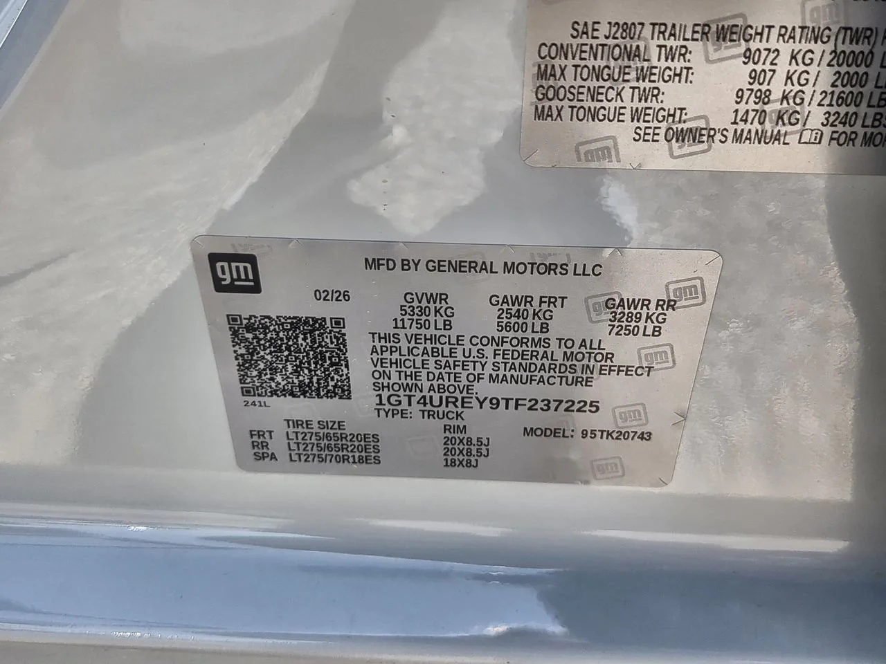 New 2026 Glacier White Tricoat GMC Denali image 35