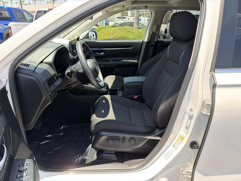 Used 2024  Honda EX image 16
