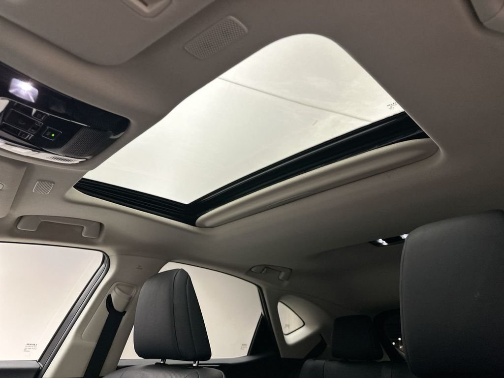 Used 2023 Silver Lexus 350 image 23