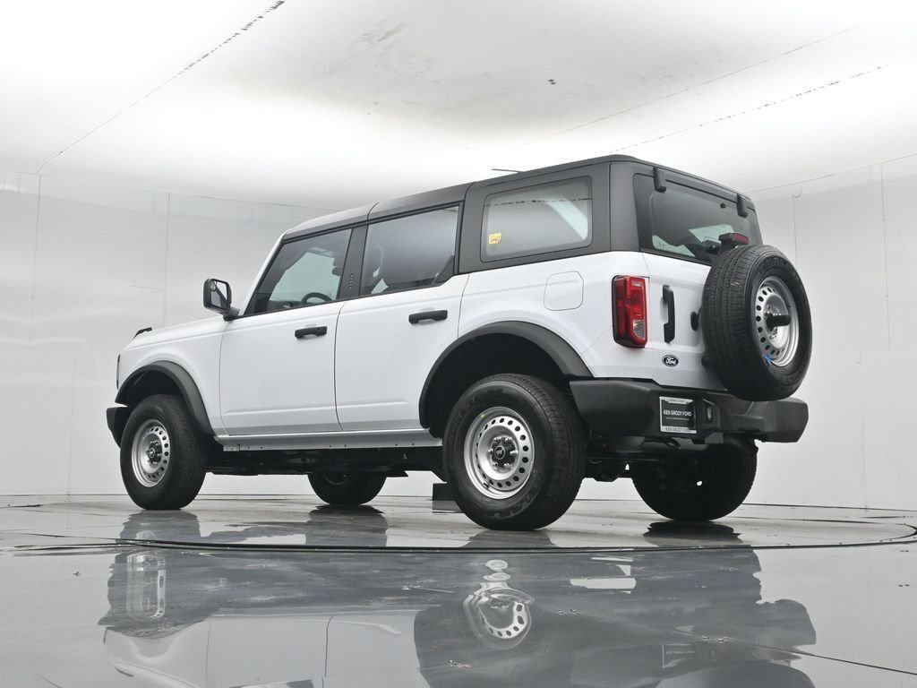 New 2026 Oxford White Ford Base image 48
