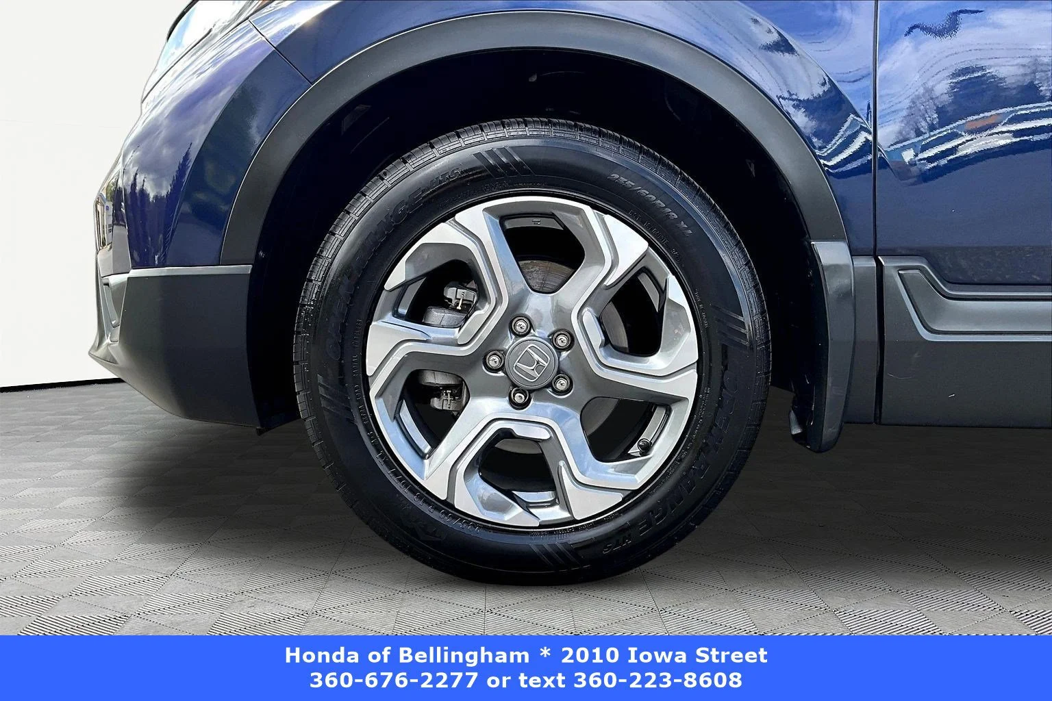 Used 2019 Blue Honda EX-L image 32