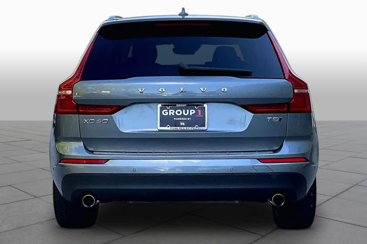 Pre-Owned 2019 Volvo XC60 Momentum