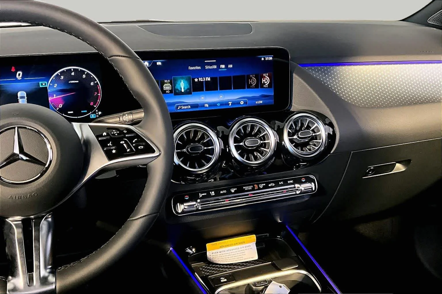 New 2026 Mountain Grey Metallic Mercedes-Benz GLA 250 image 8