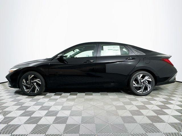2025 Hyundai Elantra Blue - Photo 2