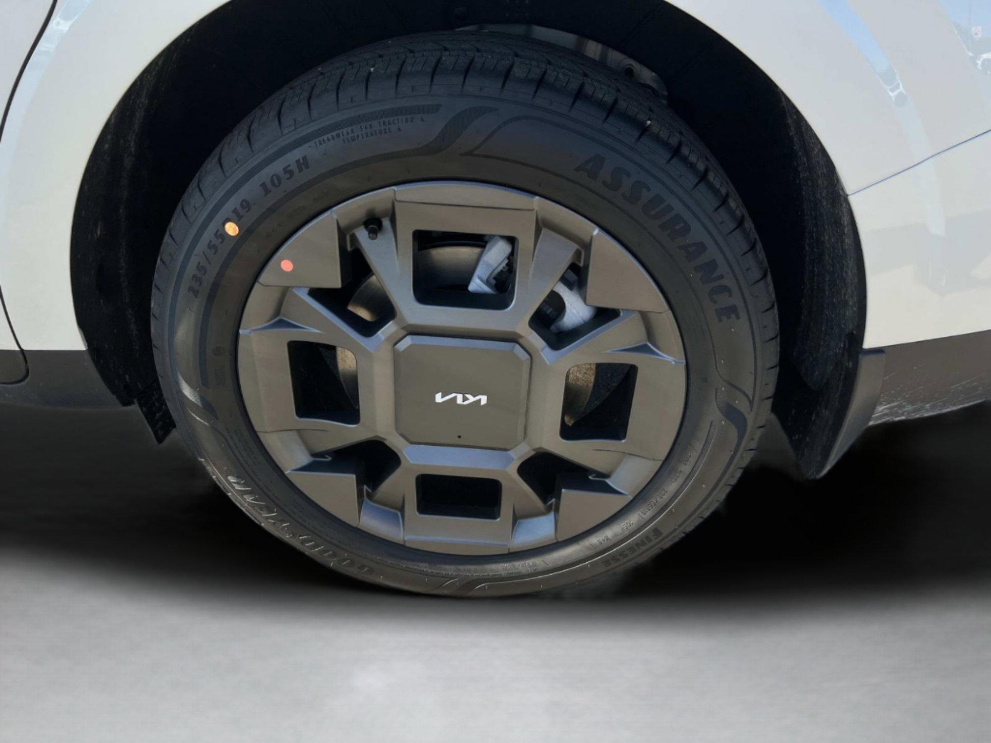New 2026 Ivory Silver Kia EX image 12