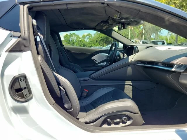 2024 Chevrolet Corvette 3LT - Photo 12