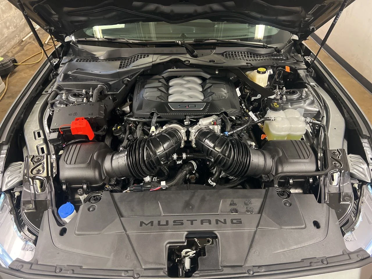 Used 2025 Gray Ford GT Premium image 16