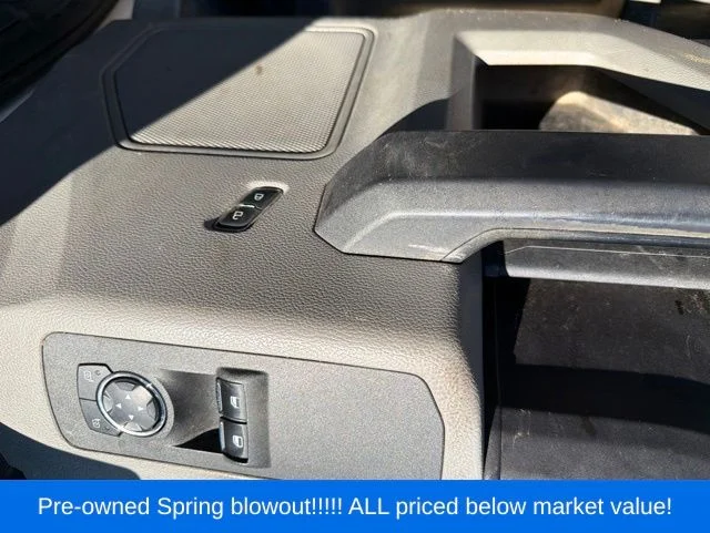 Used 2018 White Ford XL image 16