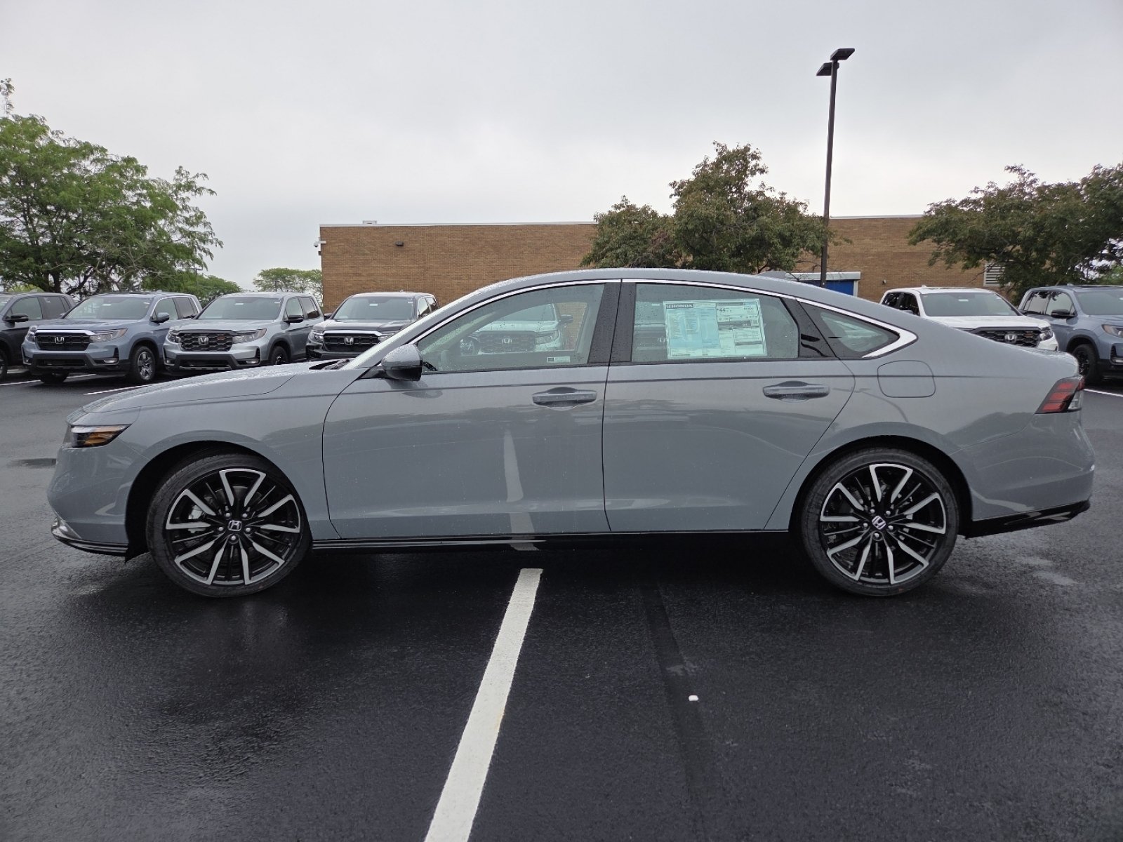 New 2026 Urban Gray Pearl Honda Touring image 20