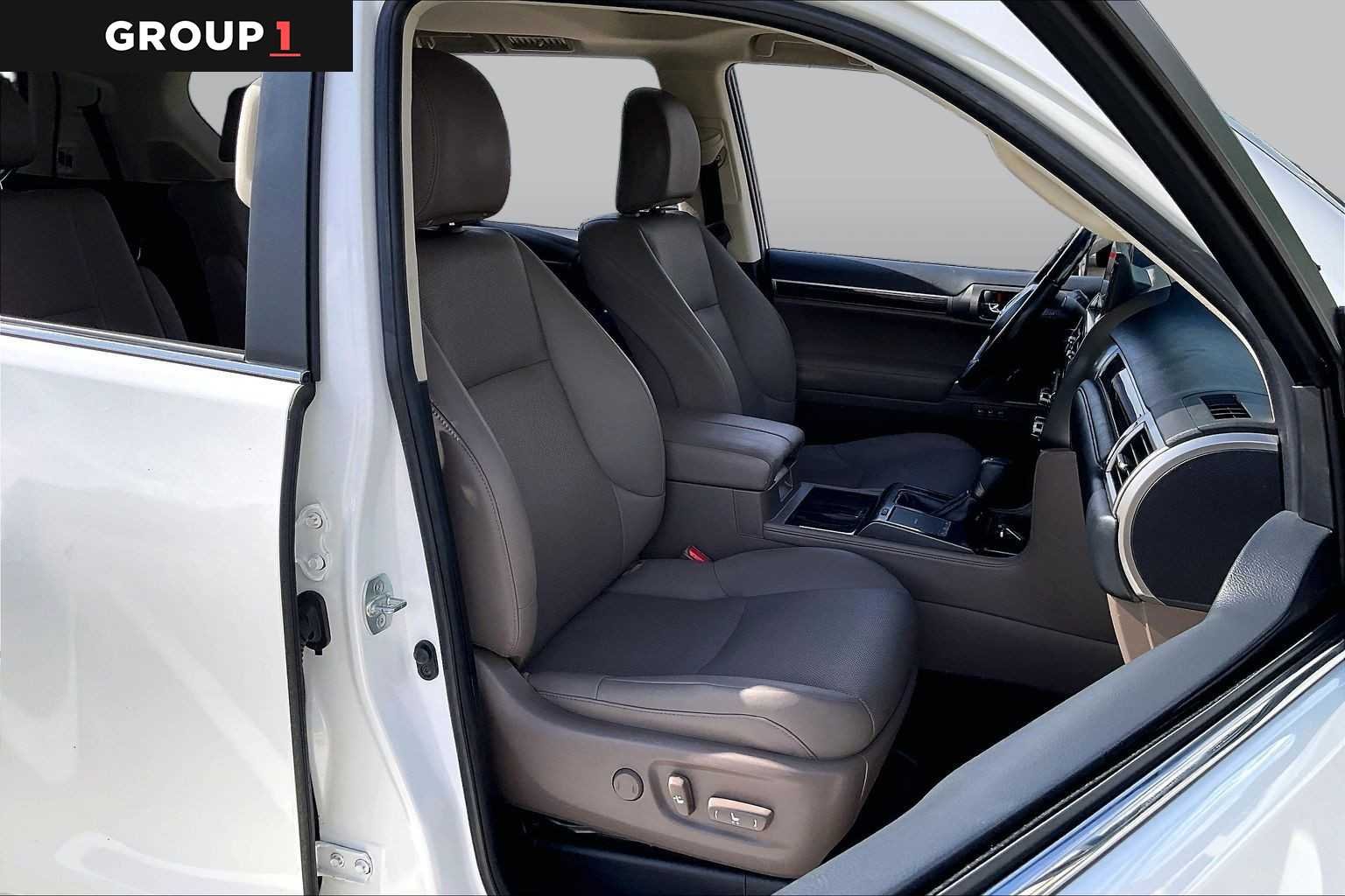 Certified Used 2022 Starfire Pearl Lexus Premium image 8