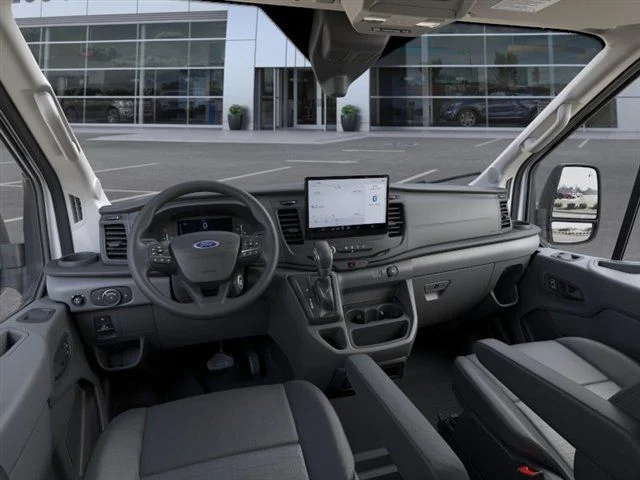 New 2026 Oxford White Ford Base image 32