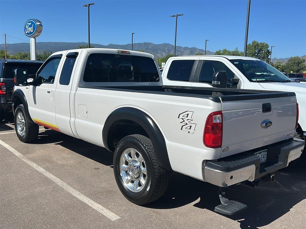 Used 2015 White Platinum Tri-Coat Metallic FORD LARIAT image 3