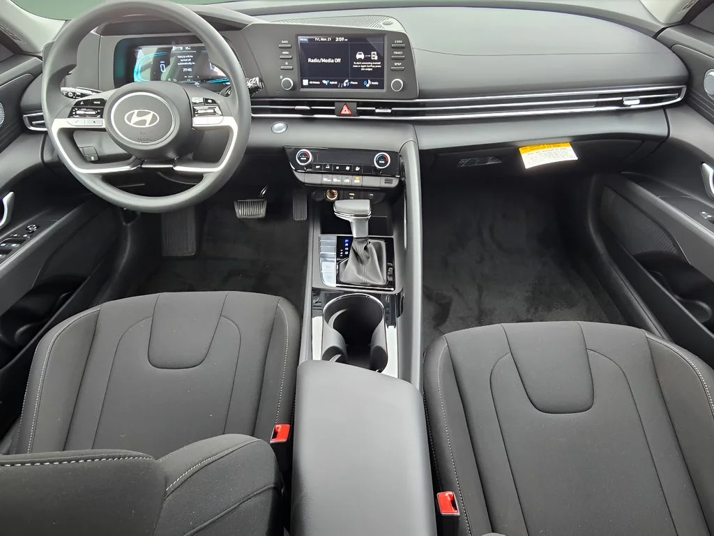 Used 2026 Serenity White Hyundai Blue image 27