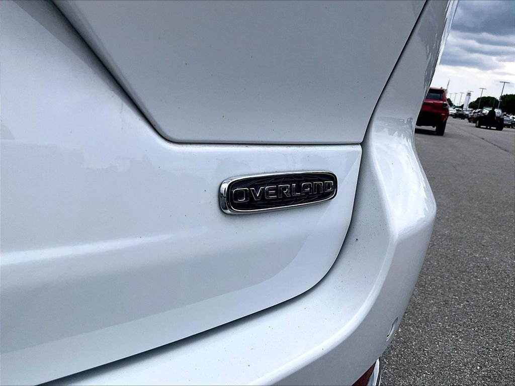 Used 2023 White Jeep Overland 4xe image 29