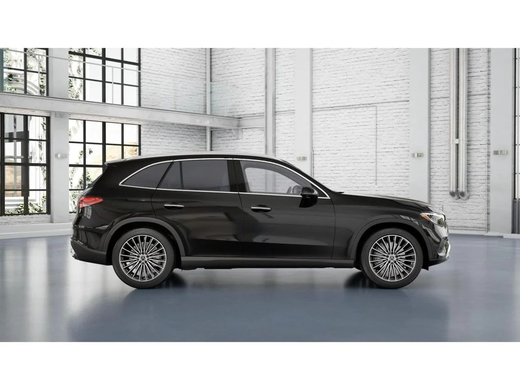 New 2027 Black Mercedes-Benz GLC 300 image 2