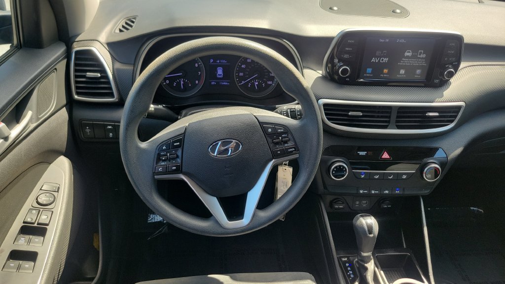 Used 2019 Blue Hyundai SE image 12