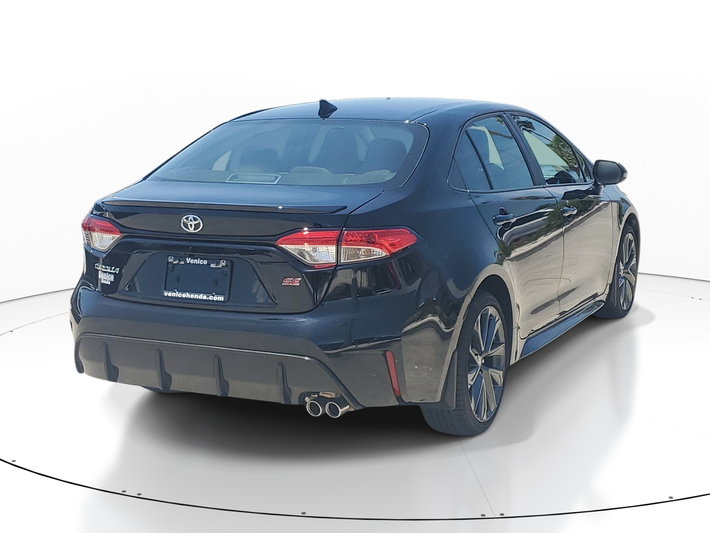 Used 2026 Midnight Black Metallic Toyota SE image 5