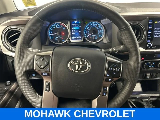 Used 2023 White Toyota SR5 V6 image 13