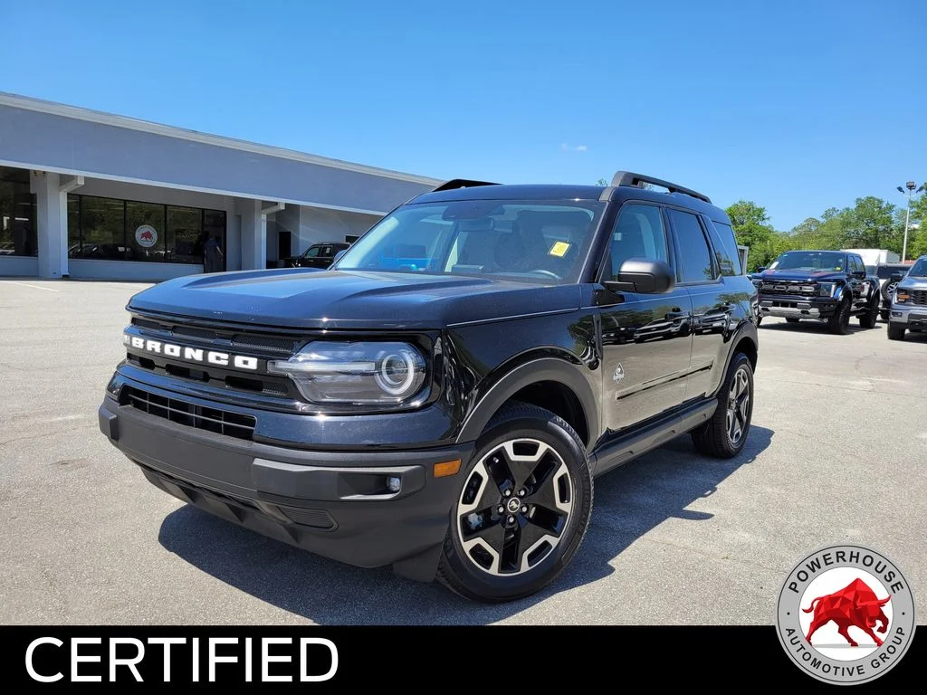 Used 2023 Black Ford Outer Banks image 1