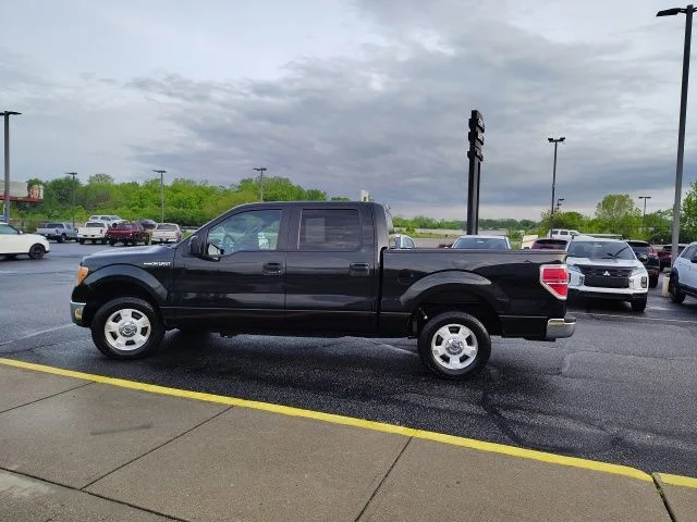 Used 2014 Black Ford XLT image 4
