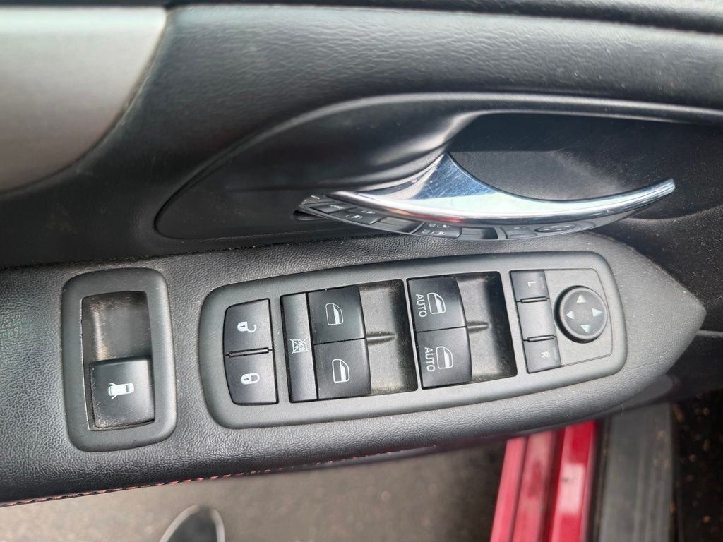 Used 2013 Redline 2 Coat Pearl Dodge R/T image 11