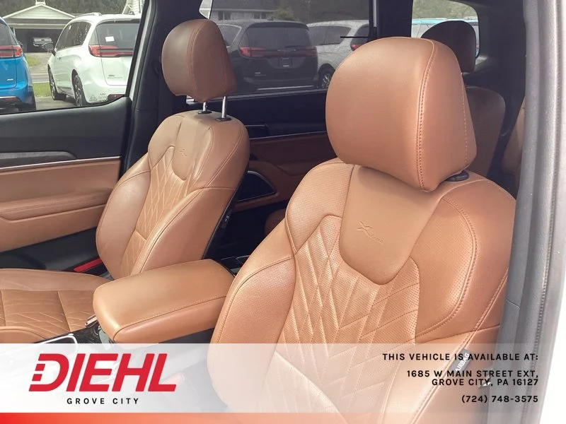 Used 2024 White Kia EX X-Line image 19