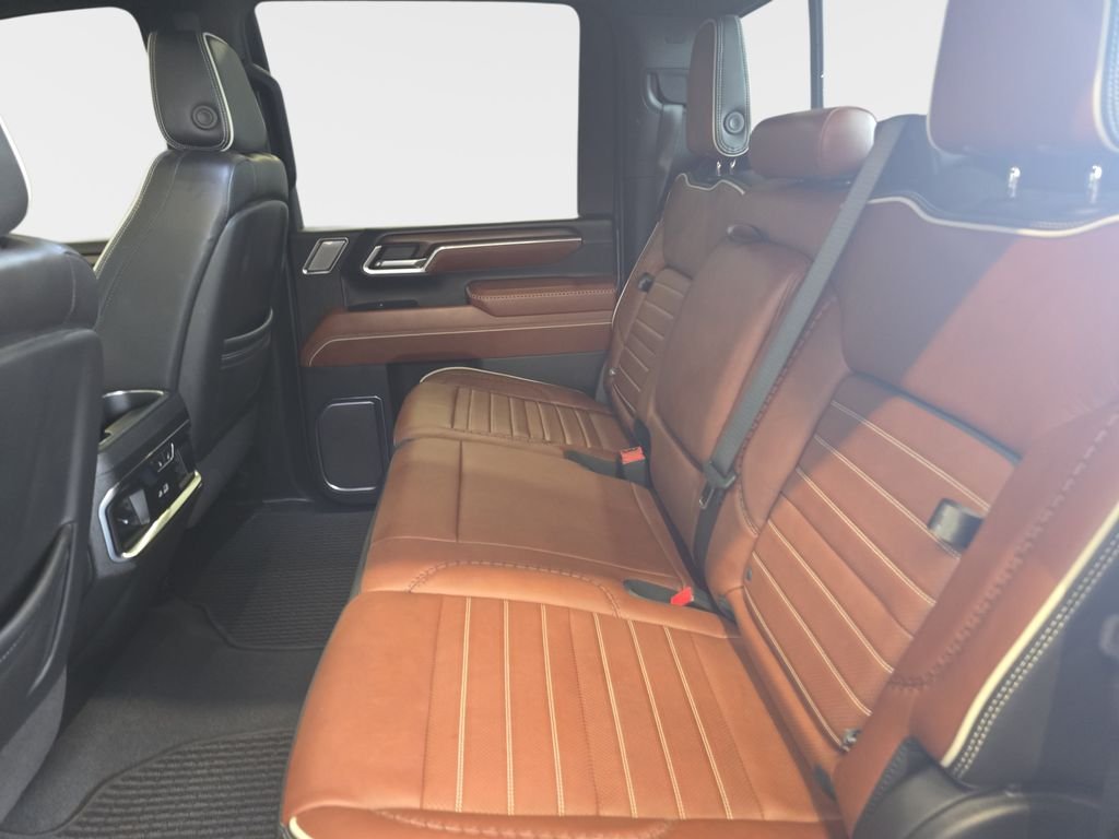 Used 2024 Silver GMC Denali Ultimate image 14