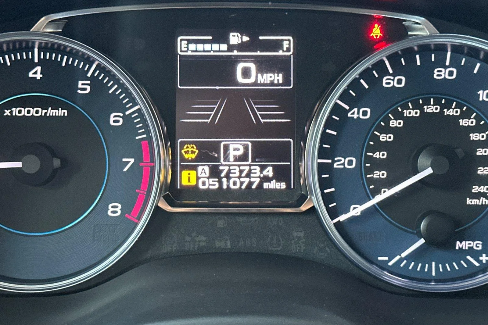 Used 2017 Dark Gray Metallic Subaru Limited image 26