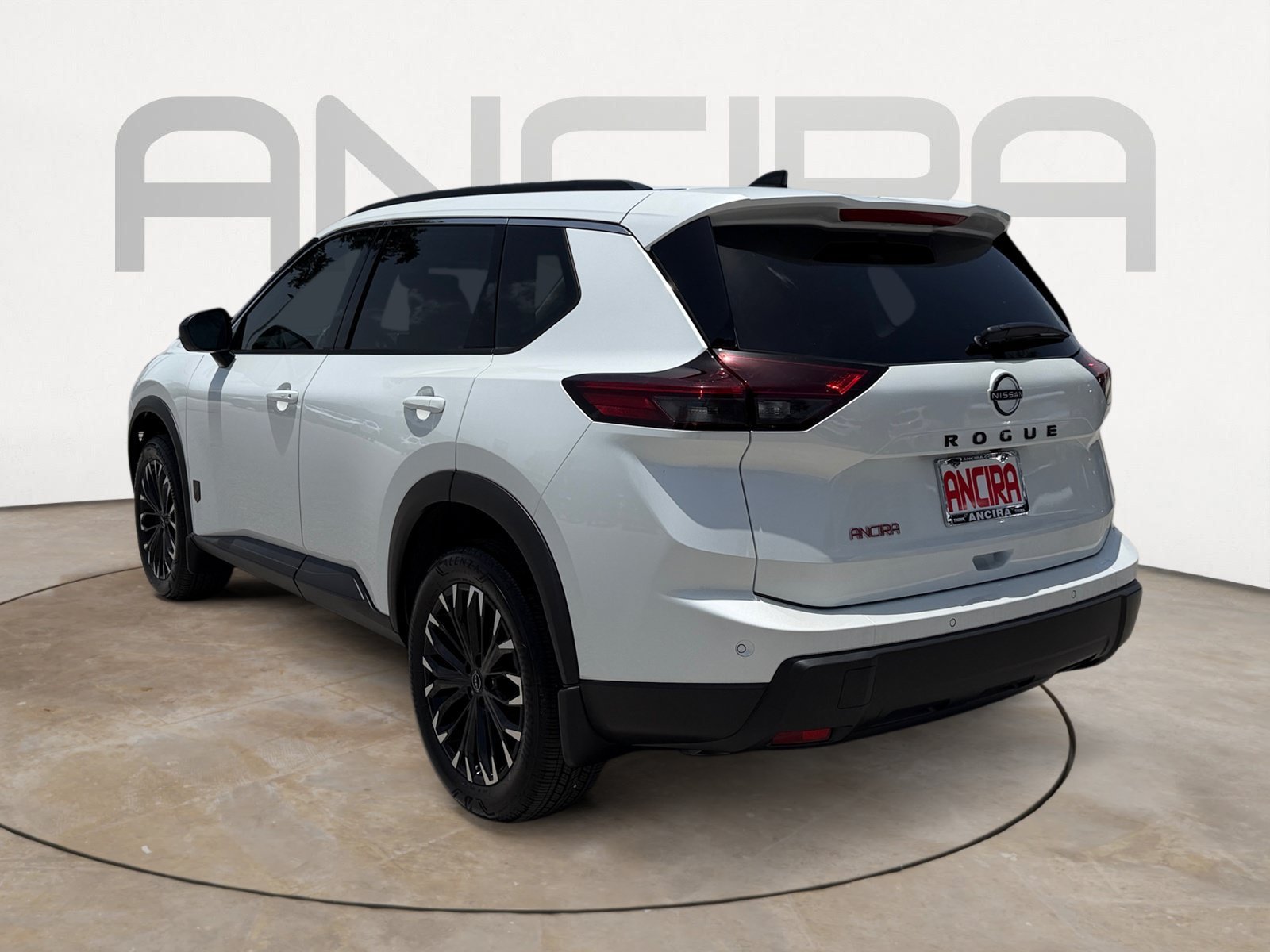 New 2026 Everest White Pearl Tricoat Nissan Dark Armor image 8