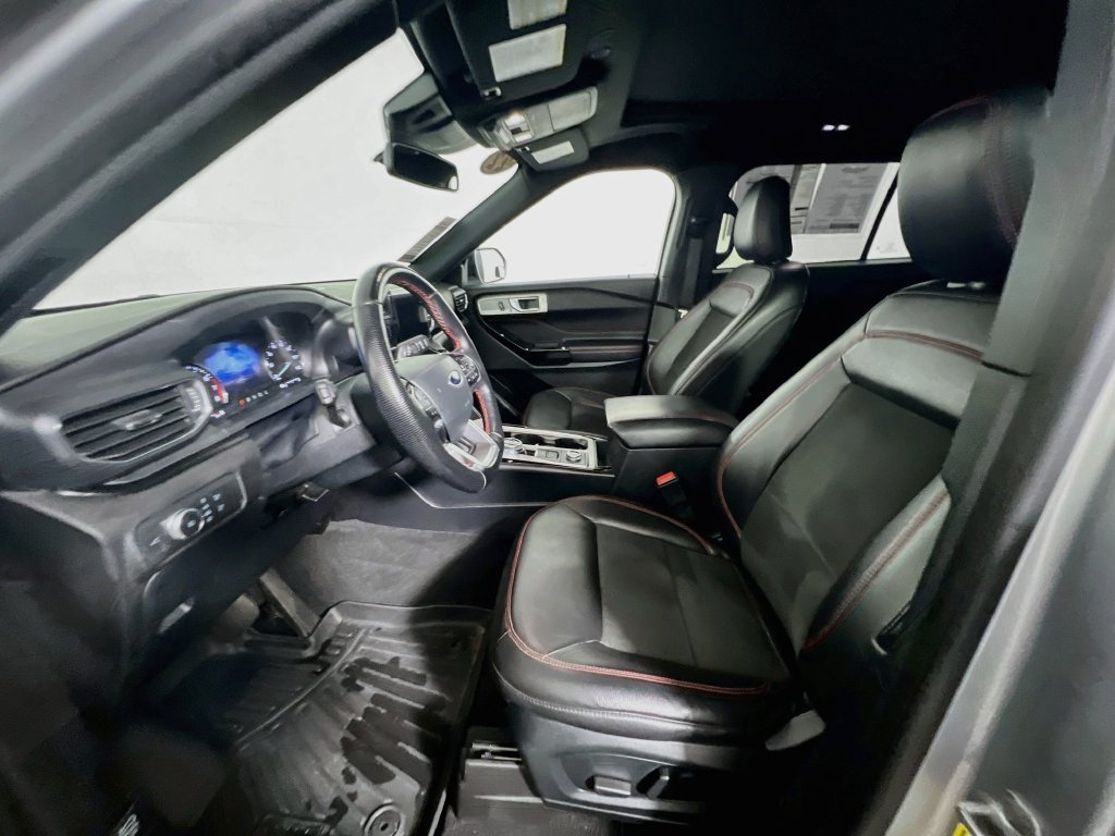 2022 Ford Explorer ST-LINE - Photo 4