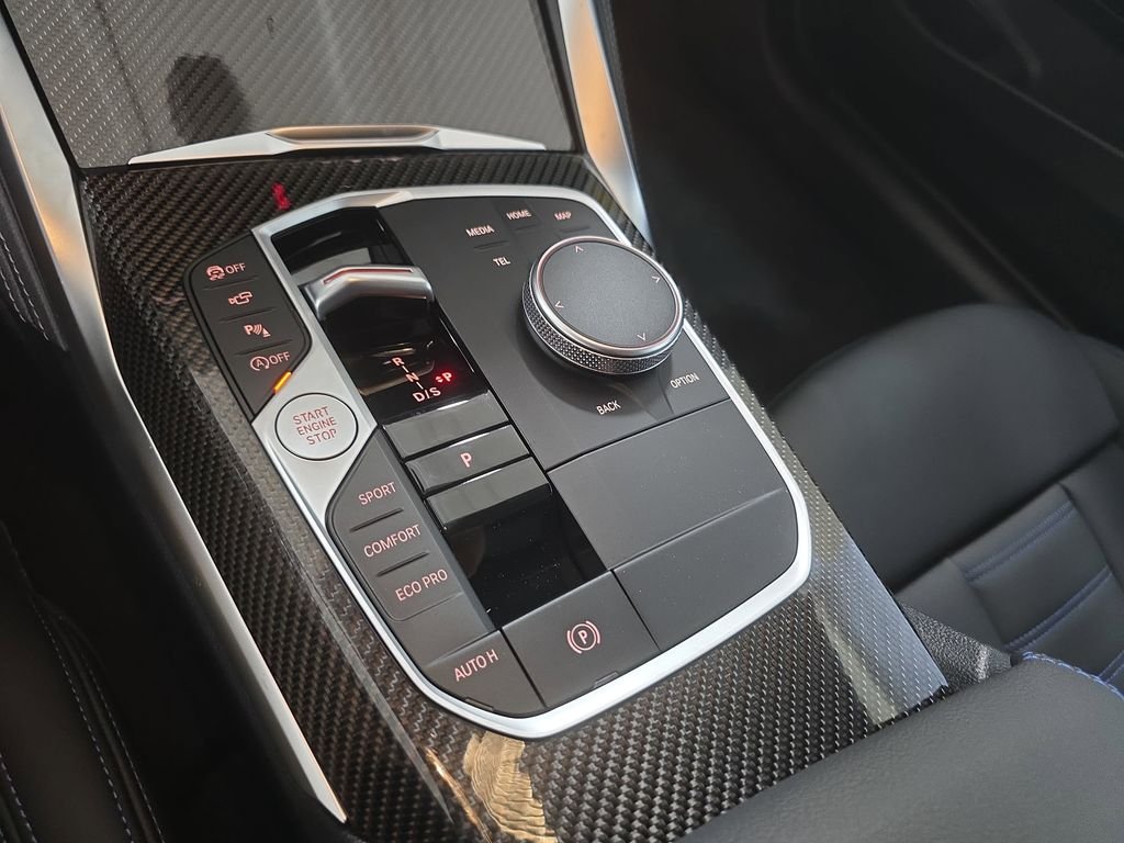 New 2027 Mineral White Metallic BMW M440i xDrive image 11