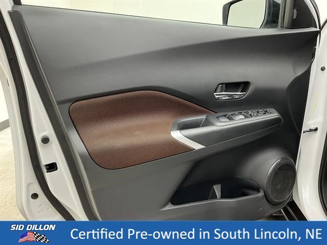Certified Used 2024 Aspen White Tricoat Nissan SR image 15